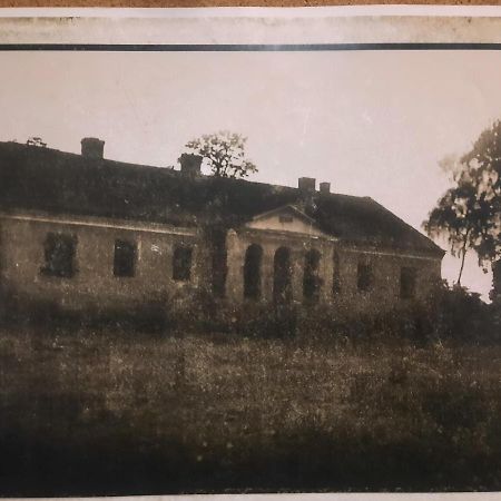 Bed and Breakfast Dwór na Wichrowym Wzgórzu Przybysławice Exterior foto